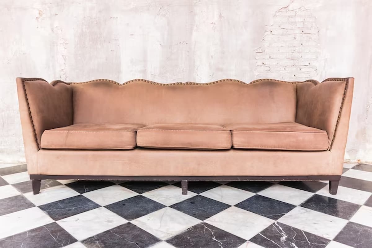 مبل کلاسیک راحتی